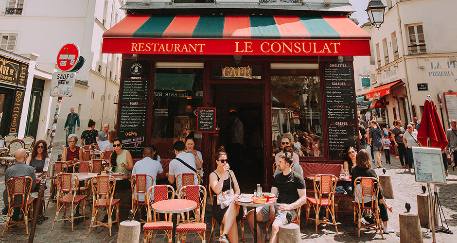 Your Guide To Paris Sidewalk Café Etiquette