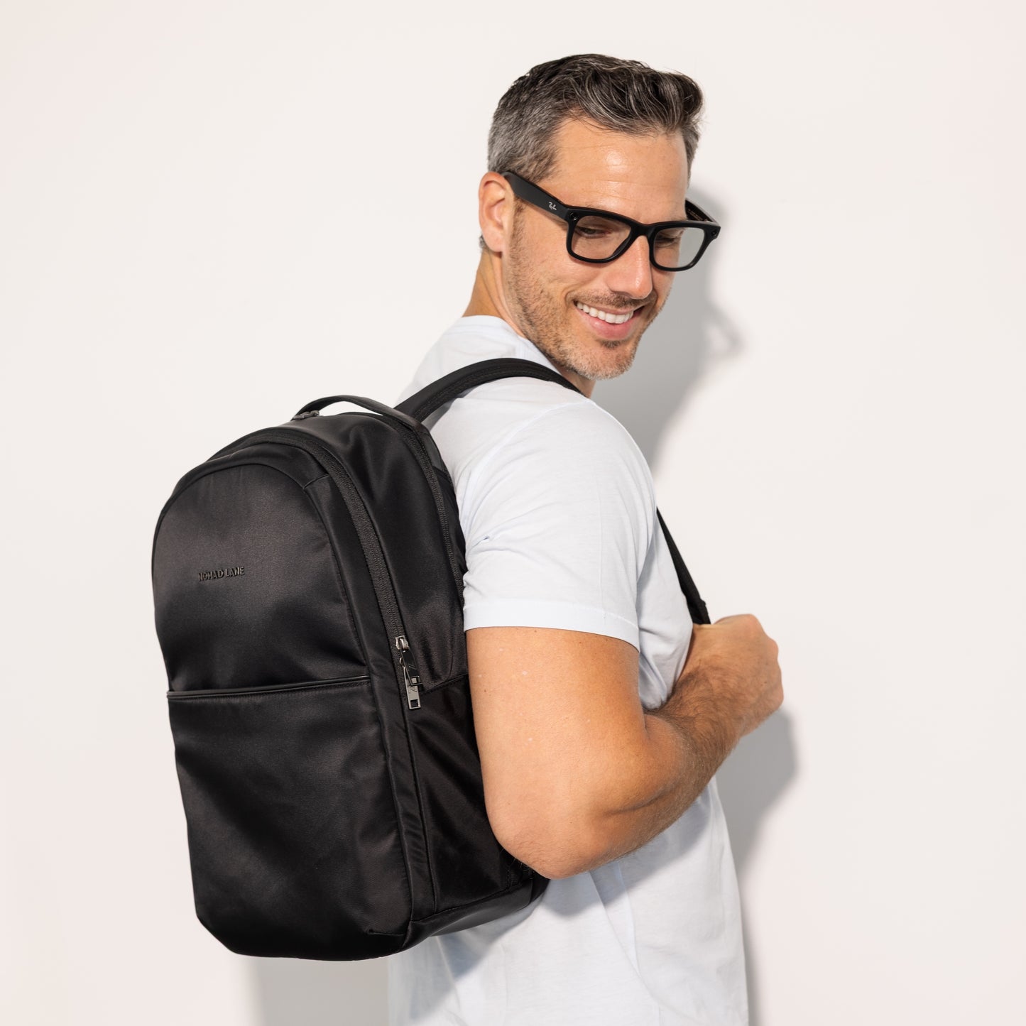 Jet Set Black / Gun Metal