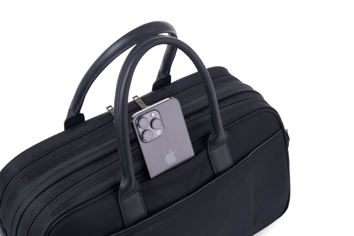 Jet Set Black / Gun Metal