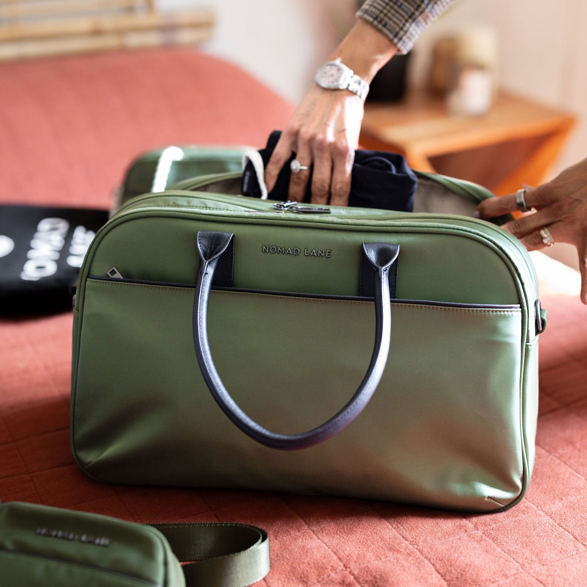 Verde / Gun Metal