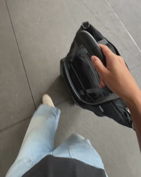 Product video thumbnail