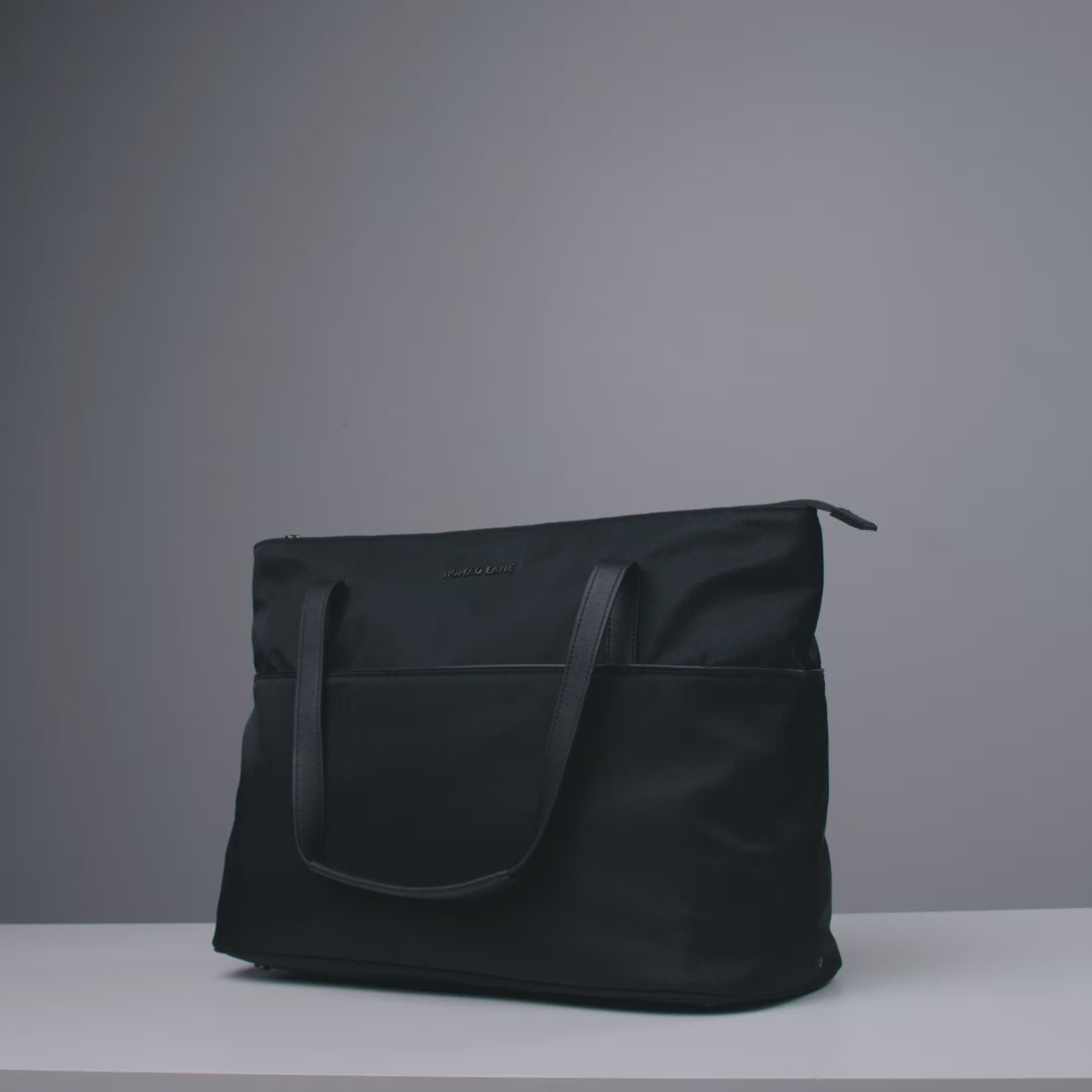 Jet Set Black / Gun Metal